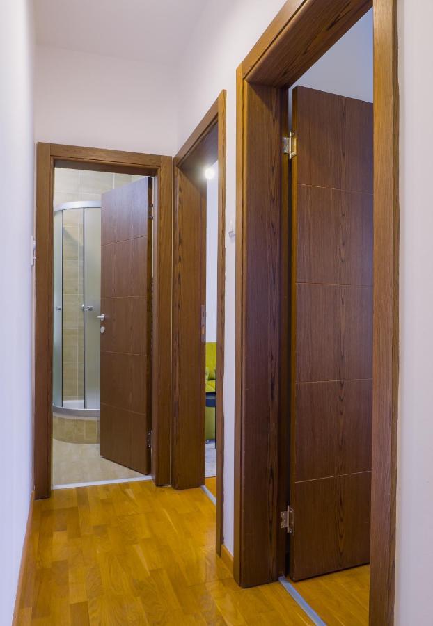 Apartment Neo 2 Free Parking Нови-Сад Экстерьер фото