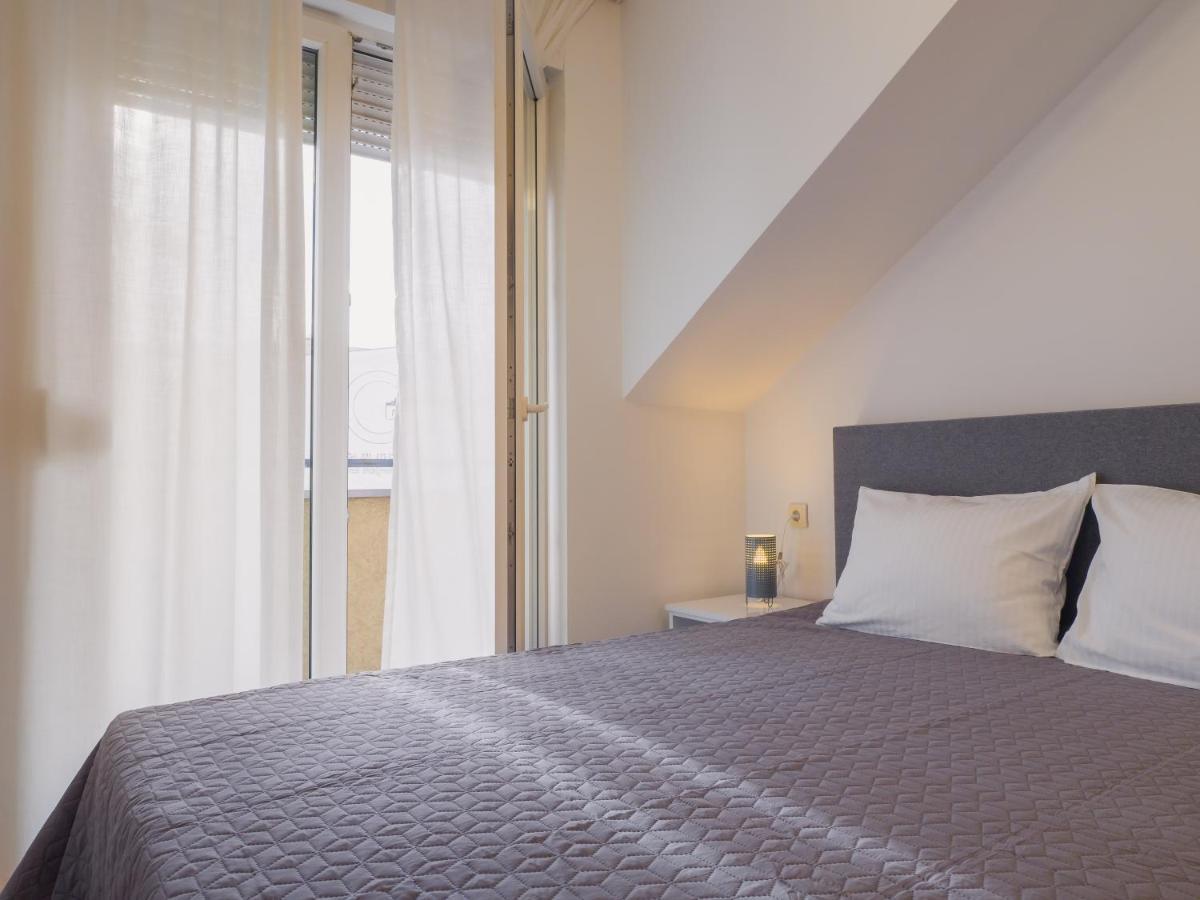 Apartment Neo 2 Free Parking Нови-Сад Экстерьер фото
